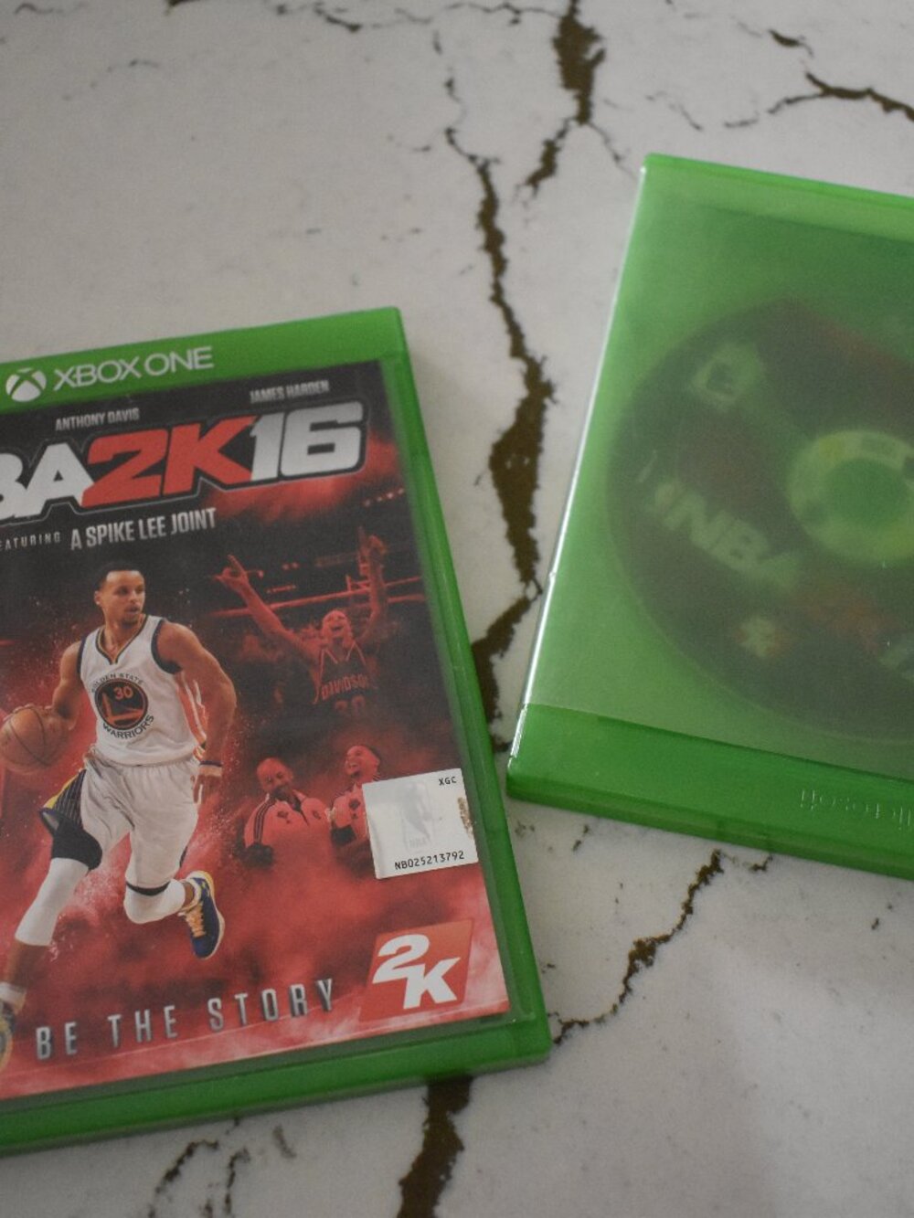 Xbox One NBA 2K16 & NBA 2K17 Bundle with Cases Stephen Curry/Paul George